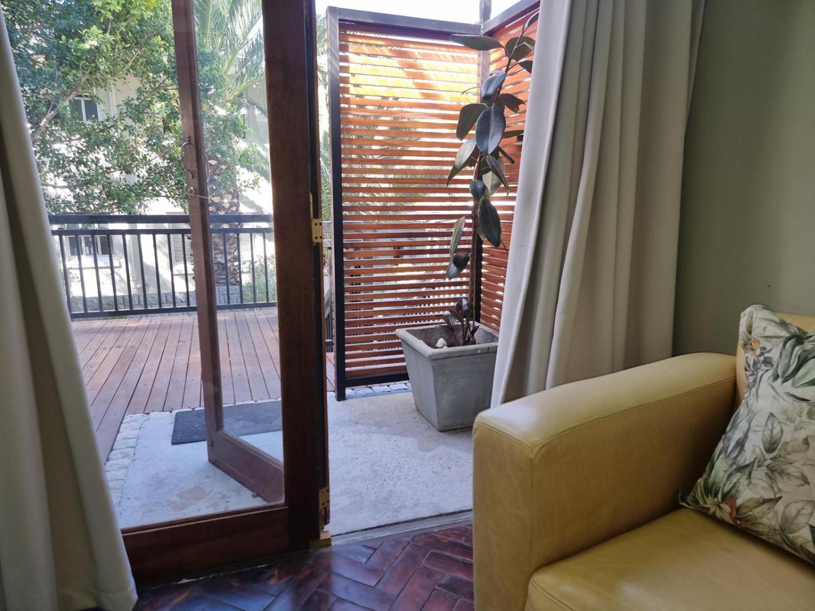 Leeuwenzee Guest house Cape Town